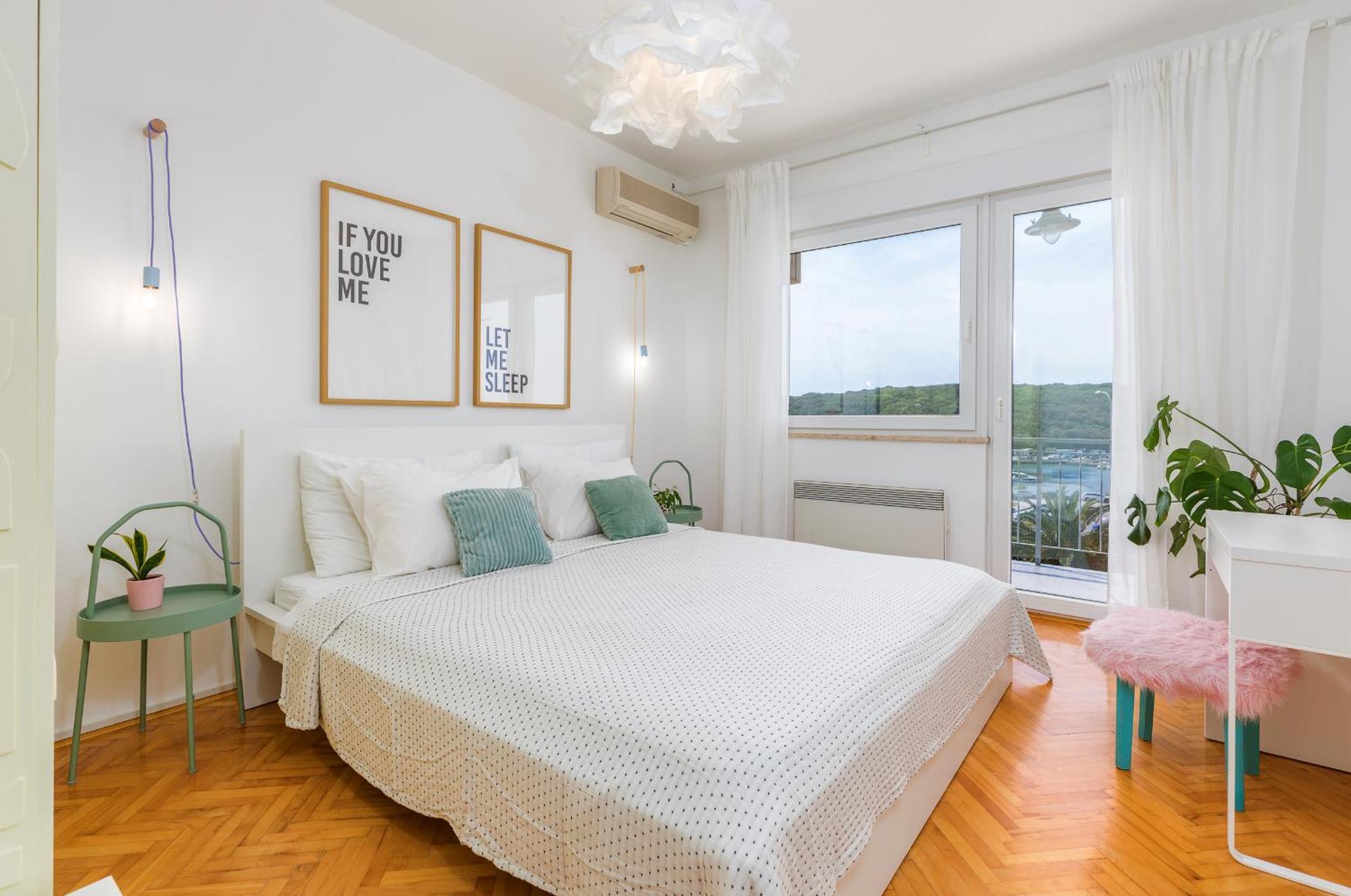 Salt&Sky Apartment Pula Ngoại thất bức ảnh